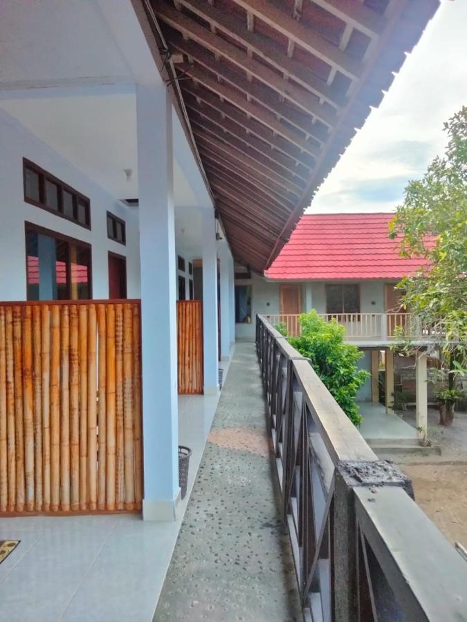 Lilypad Guest House Kuta  Exterior photo